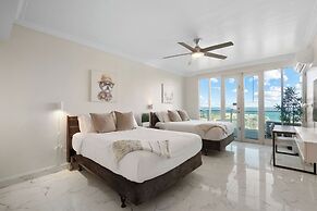 Condado Lagoon - Lux Waterfront Studios