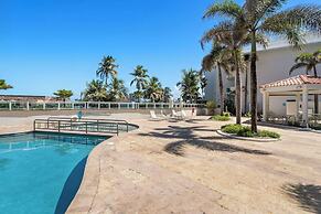 Condado Lagoon - Lux Waterfront Studios
