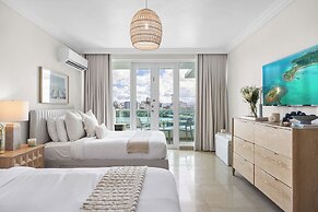 Condado Lagoon - Lux Waterfront Studios