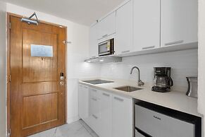 Condado Lagoon - Lux Waterfront Studios