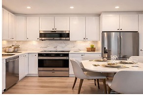 Jarvis Suites Hotel