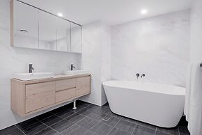 Coastal Luxe - Diamond Beach 168