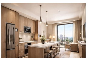 Central Hub Suites