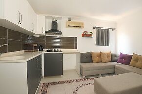 Hillside Apart Hotel & Side