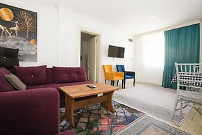 Hillside Apart Hotel & Side