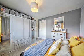Charming Middleton Apartment Sleeps 2