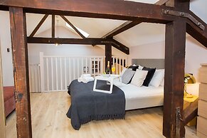 Spacious 3-bed Retreat Modern Super Central