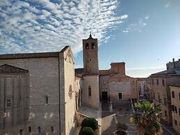 PALAZZO FIORENZI - DIMORA STORICA