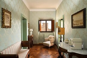 PALAZZO FIORENZI - DIMORA STORICA
