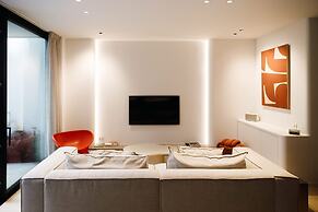 Nosso Logies - Bright Seaside Apartment for 6