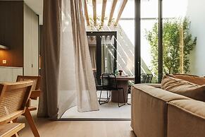 Nosso Logies - Bright Seaside Apartment for 6