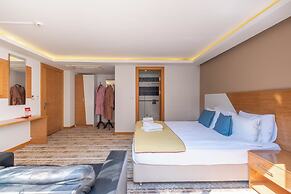 Bulvar Hotel