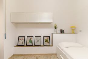 Not Ordinary Apartment by Wonderful Italy