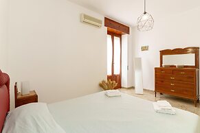 Not Ordinary Apartment by Wonderful Italy