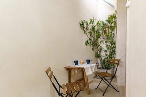 Not Ordinary Apartment by Wonderful Italy
