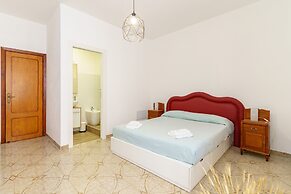 Not Ordinary Apartment by Wonderful Italy