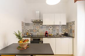 Not Ordinary Apartment by Wonderful Italy