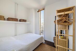 Air-conditioned Seafront Apartment - Nice
