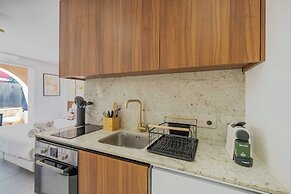 Studio Place des Lices/terrace - Saint-tropez