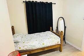 Pets - Parking - Patio - Wifi - Sleeps 4