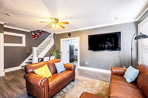 Orange Queen LLC