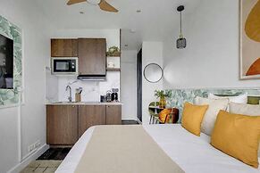 Charming Studio Apartment - AC- 2P - Nation