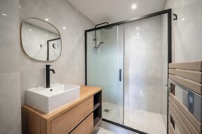 Cosy Apartment - 2bdr/6p - Saint Tropez Center
