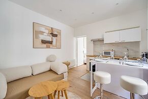 Modern Apartment 1br/4p - Levallois