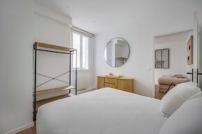 Modern Apartment 1br/4p - Levallois
