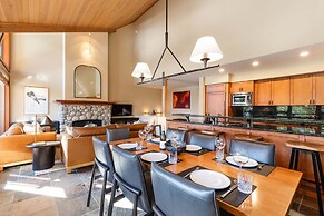 Harmony Chalet at Montebello