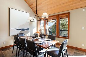 Harmony Chalet at Montebello