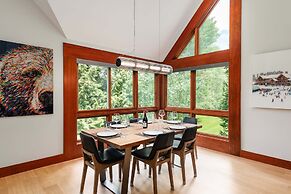 Northlight Retreat at Alpine Greens