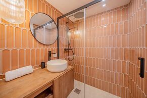 Apartment Place des Lices -2bdr/6p- Saint Tropez