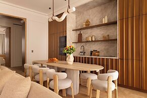 Luxury A/C Apt - 10p/4bdr - Arc de Triomphe