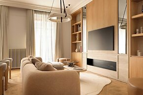 Luxury A/C Apt - 10p/4bdr - Arc de Triomphe