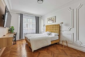 Superb Haussmann-style apt - 2bdr/6p - Trocadero