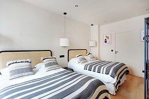 Modern Apartment - 2bd/8p - Place D'italie