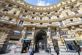 Piazza Nicola Amore 14