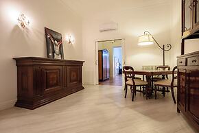 Palazzo Dello Spagnolo Suite