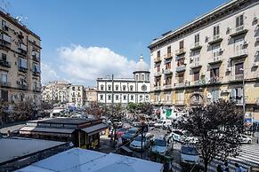 Eleven11 Naples
