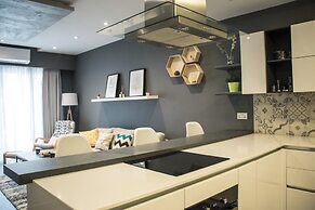 Sunshine Suites
