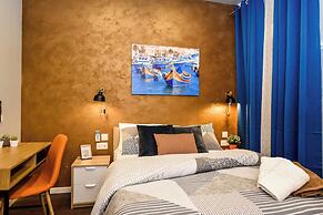 Cosy Albert's Seaside Suites - Sliema