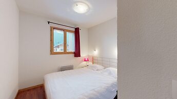 Apartment in Valfrejus Near Gondola