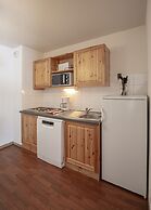 Apartment in Valfrejus Near Gondola