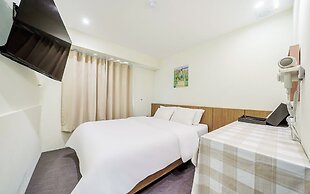 Hotel Azure