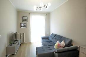 Federica Flat - Metro Monte Grappa