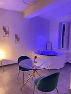 Habitat Luxury Suites