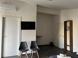 Habitat Luxury Suites