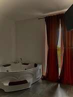 Habitat Luxury Suites