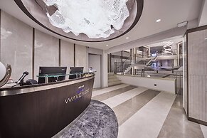 WAVESIDE HOTEL